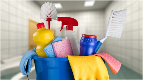 Professional house cleaning for an Earlscourt home interior